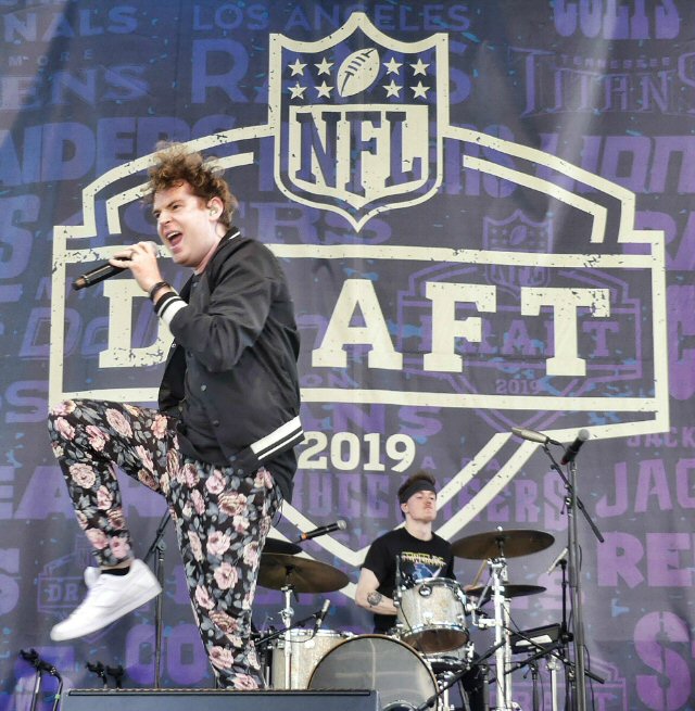 NFL Draft Puts the Super Spotlight on Nashville Performers in Music City