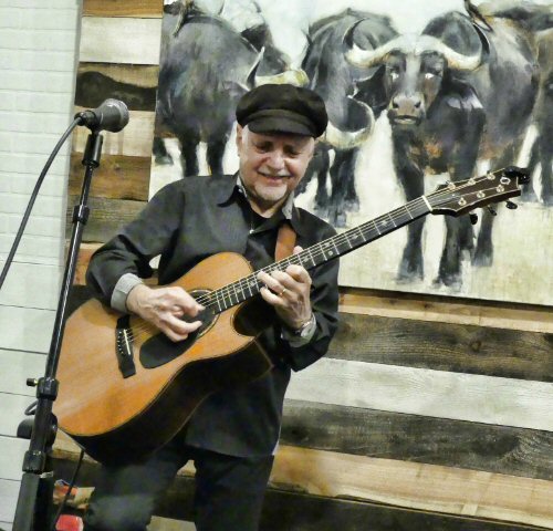 Phil Keaggy and Friends Play For Uncaged in Franklin